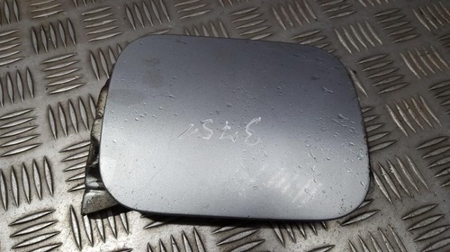 Audi 1996 fuel door - 1996, gas